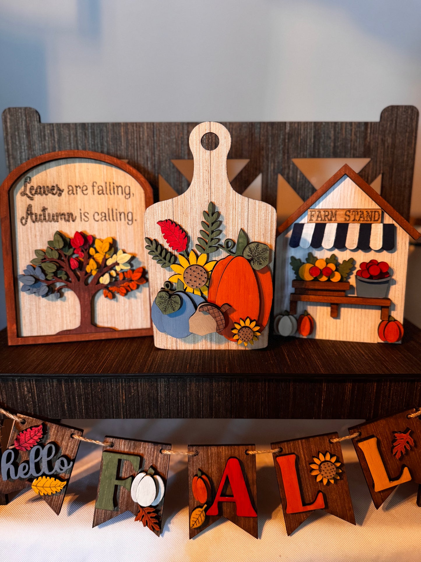 Seasonal Decorative Bench w/inserts