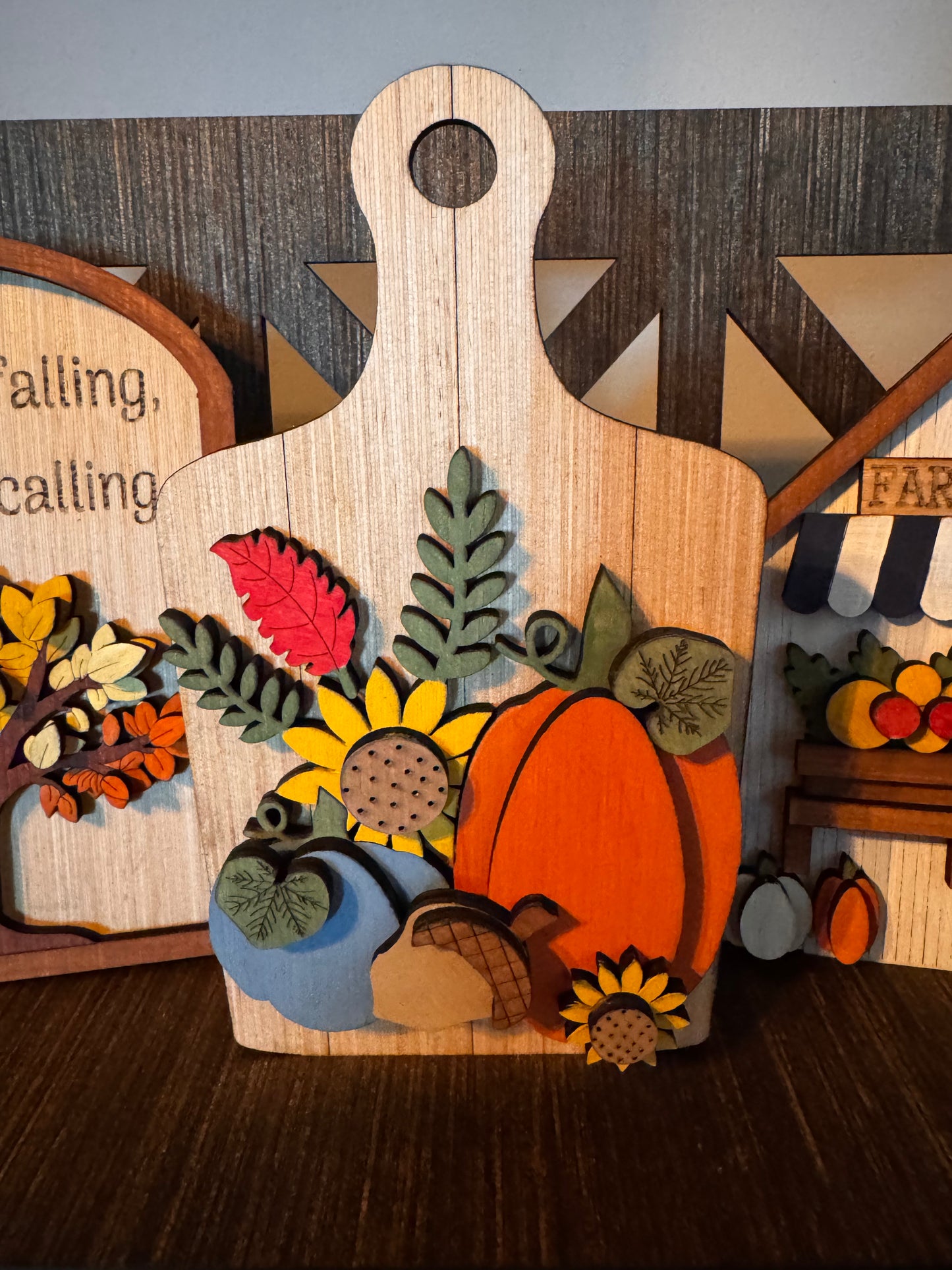 Seasonal Decorative Bench w/inserts